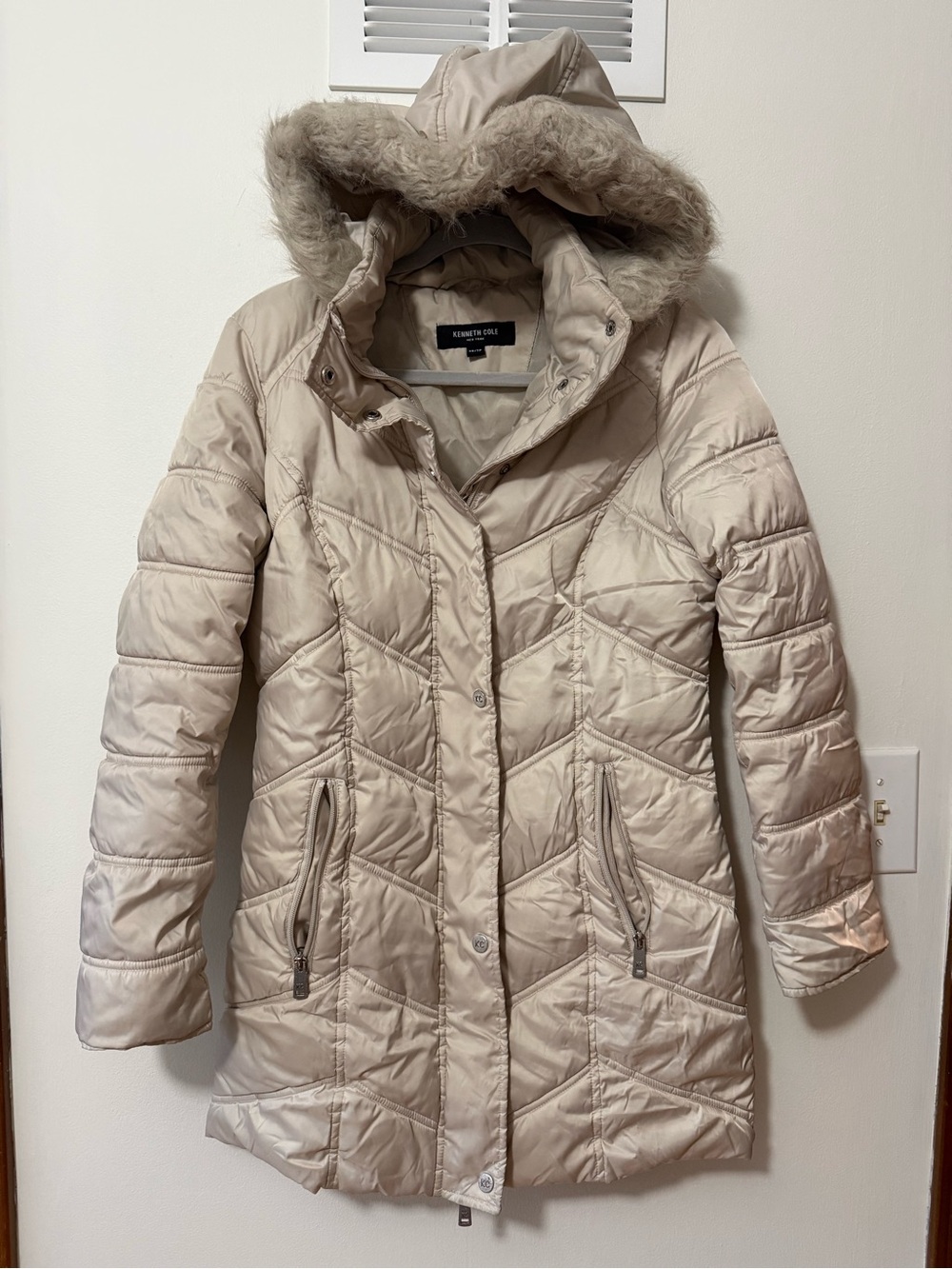Kenneth Cole Women's Beige Quilted Hooded Puffer Coat with Faux Fur Trim